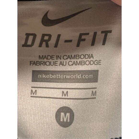 Nike dri fit running Capri athletic legging size medium ￼ - Picture 4 of 7